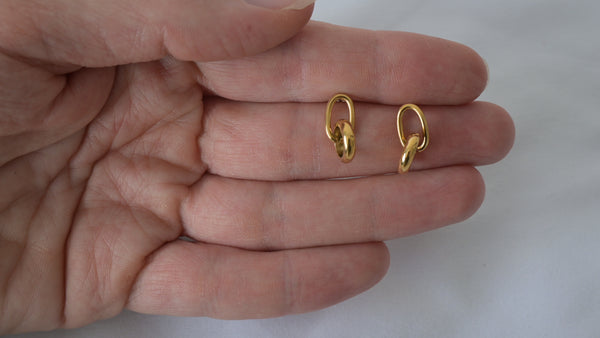 Pinch Me 18k Gold Linked Studs