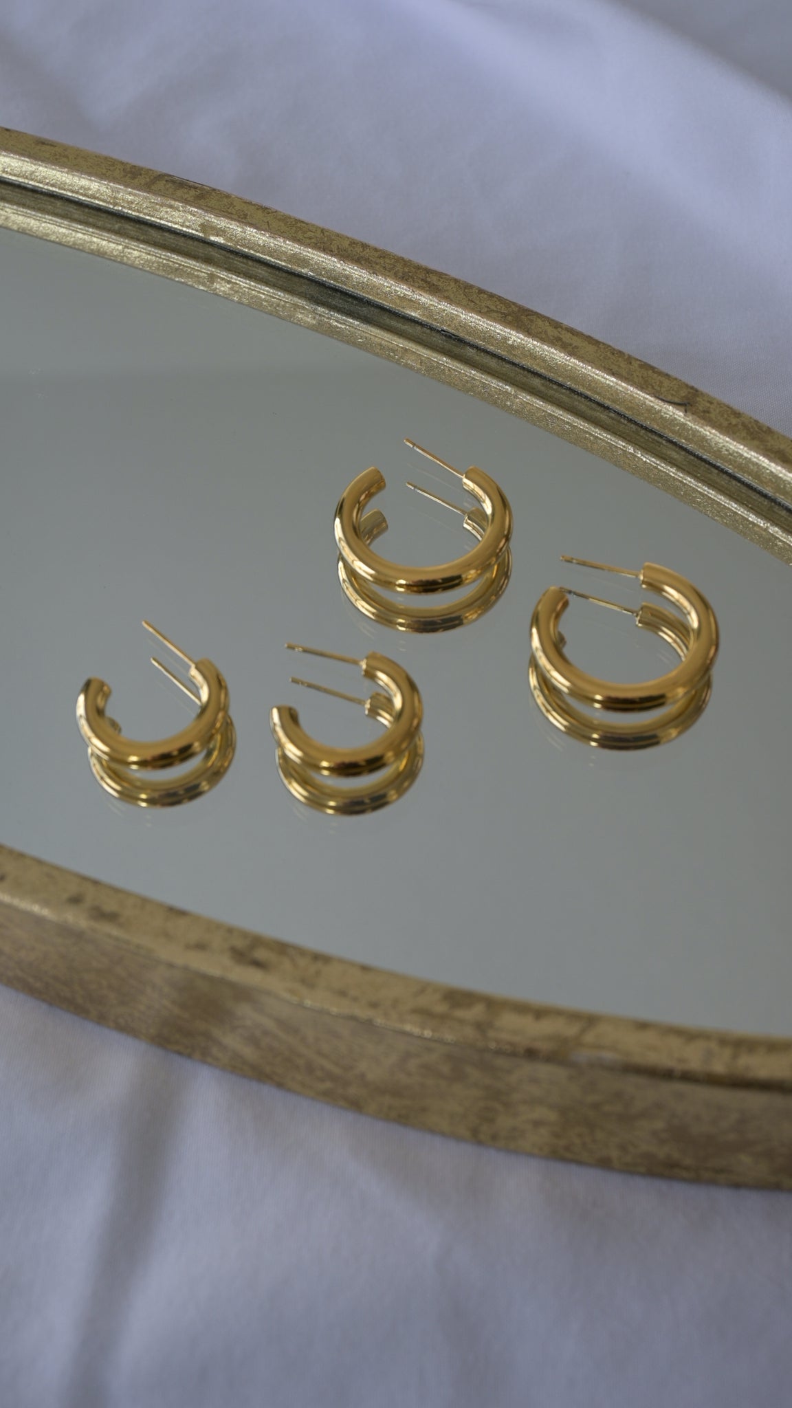 ***RESTOCKED***Casual 18k Gold Open Hoops - Large/midi